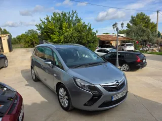 Opel Zafira Tourer 2014