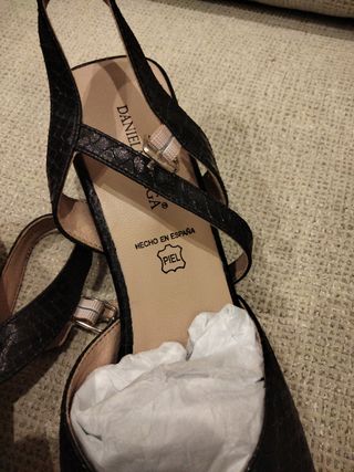 Sandalias Daniela Shoes Piel Negras Nuevas