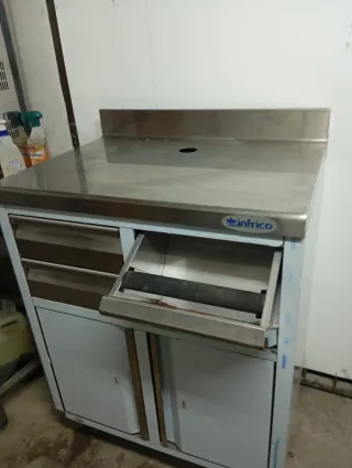 Tavolo Infrico in acciaio inox