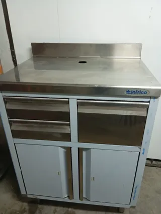 Tavolo Infrico in acciaio inox