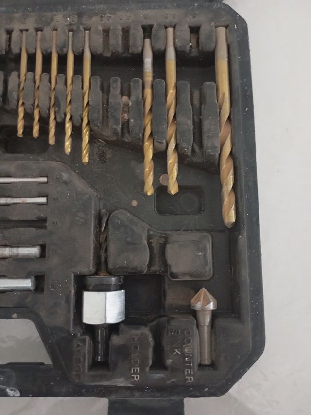 Caja de herramientas Bosch