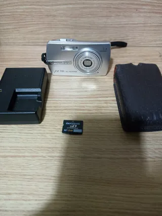 Cámara Olympus µ 700 7.1 MP