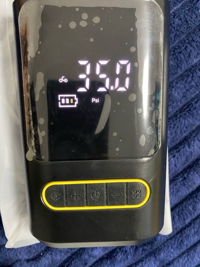 Bomba de aire inalámbrica para coche