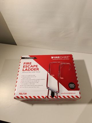Firechief FEL730 Escalera plegable de 3 pisos con
