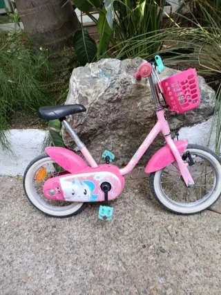 Bicicletta per bambini rosa Btwin con cestino