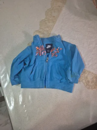 Felpa Nike blu con stampa