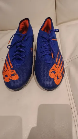 Zapatillas Fútbol New Balance Azul Naranja