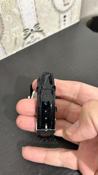 Reloj Calgary Negro y Plateado