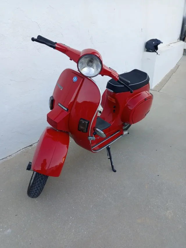 Vespa PK s 125cc Roja