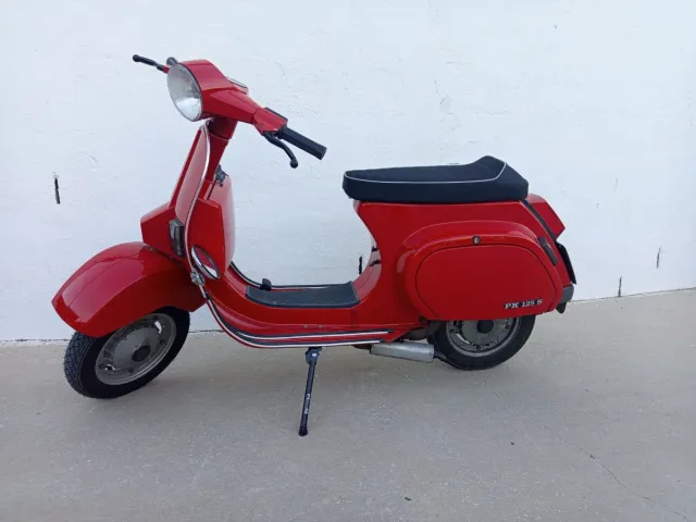Vespa PK s 125cc Roja