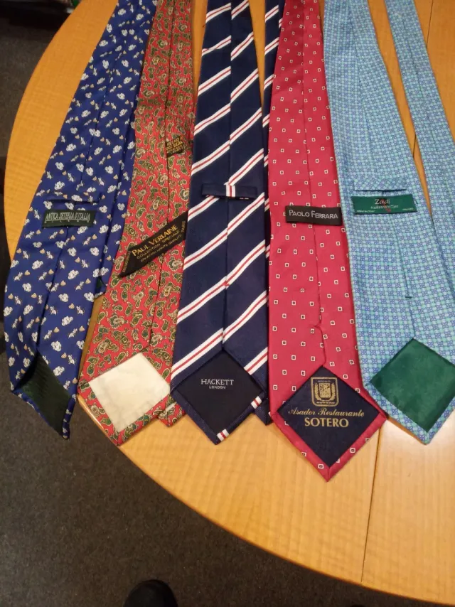 Lote 5 corbatas Natur