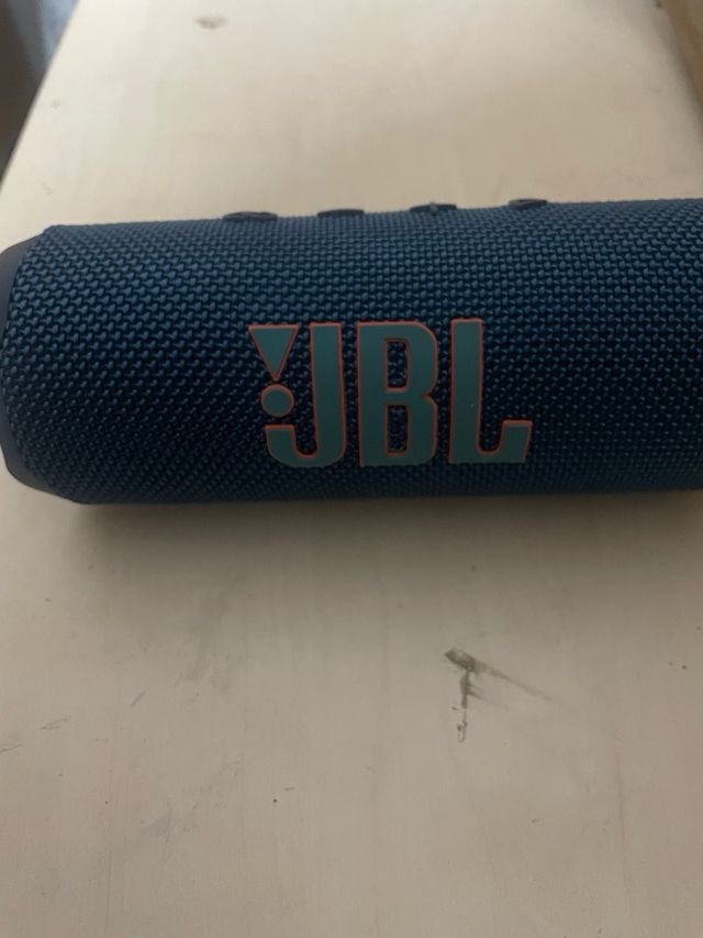 Nuovissimo altoparlante JBL Flip 6