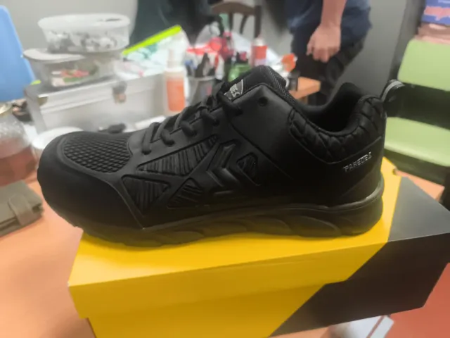 Zapatos de seguridad negros Paredes