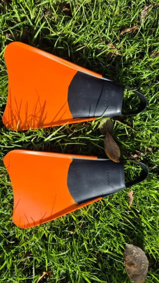 Aletas Bodyboard Naranja y Negro