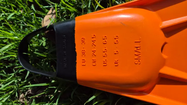 Aletas Bodyboard Naranja y Negro