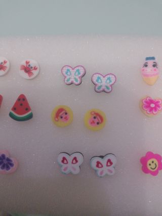 Pendientes niña flores y frutas,