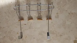 Colgador de puerta metal y madera