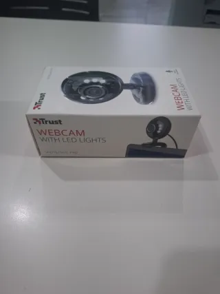 Webcam Trust Spotlight Pro con LED