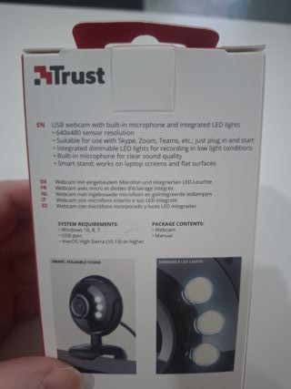 Webcam Trust Spotlight Pro con LED