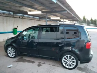 Volkswagen Touran 2012