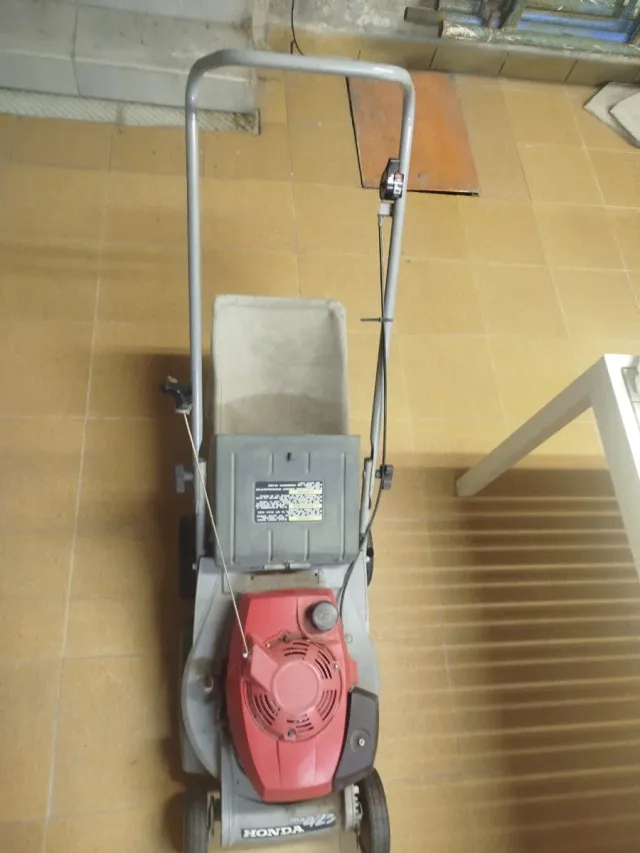 Cortador de relva Honda 423
