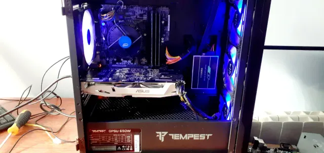 Ordenador Gaming i5-GTX1060 6Gb-SSD 250Gb-16Gb