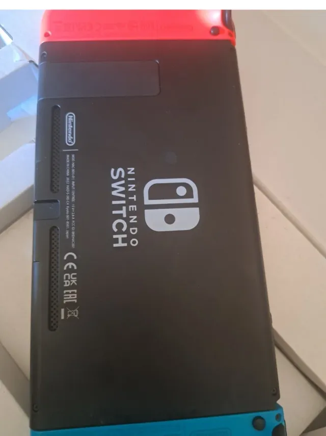 Nintendo Switch Blu e Rosso