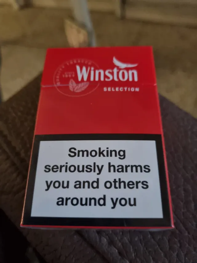 Cajetilla Winston Selection edición usa