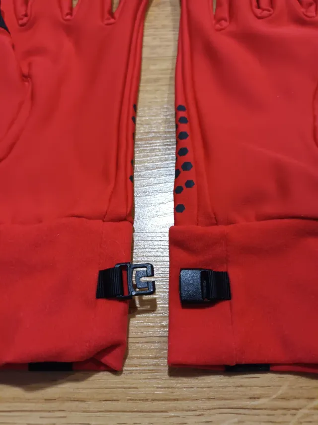 Guantes invierno Asics Running Winter gloves