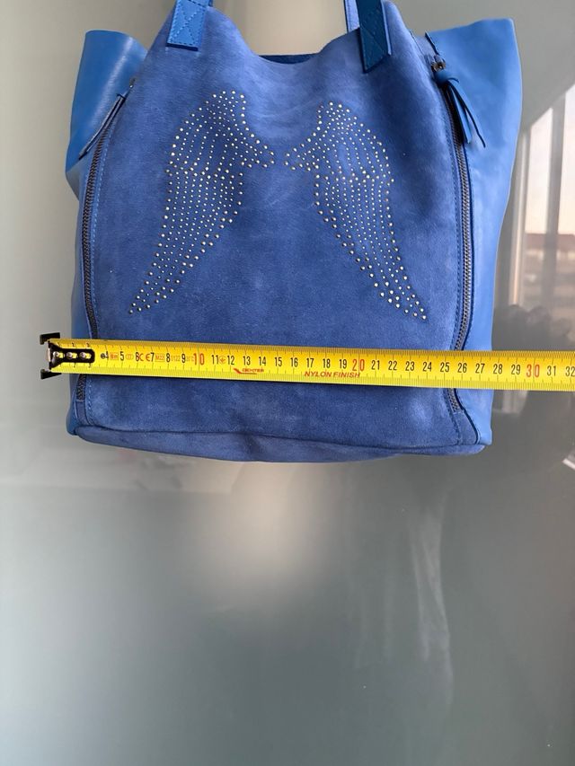 Bolso Ante Azulón Alas Plateadas