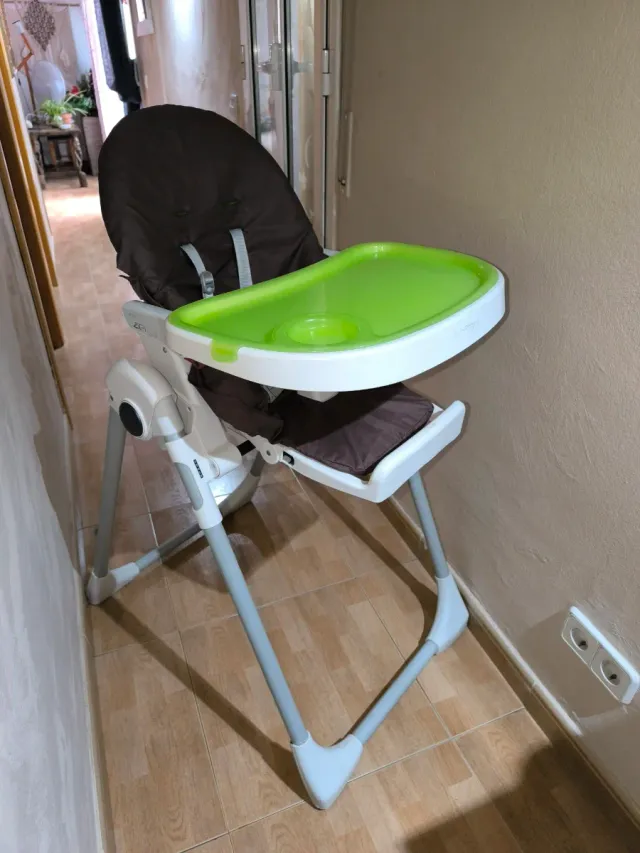 Trona VER ÚLTIMA FOTO