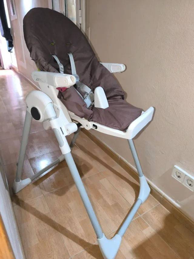 Trona VER ÚLTIMA FOTO