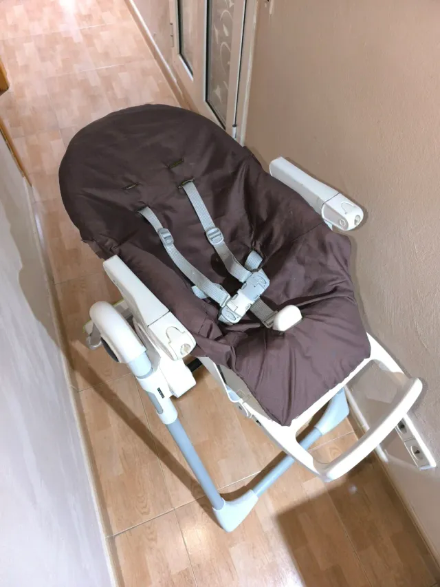 Trona VER ÚLTIMA FOTO