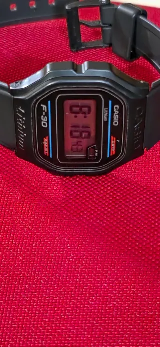 Reloj Casio F-30 Lithium Vintage