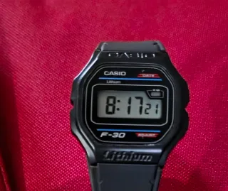 Reloj Casio F-30 Lithium Vintage