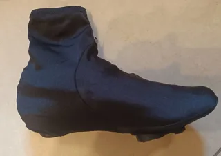 Copriscarpe ciclismo.