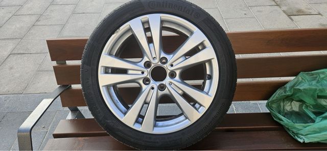 Llanta aluminio 5 radios Mercedes