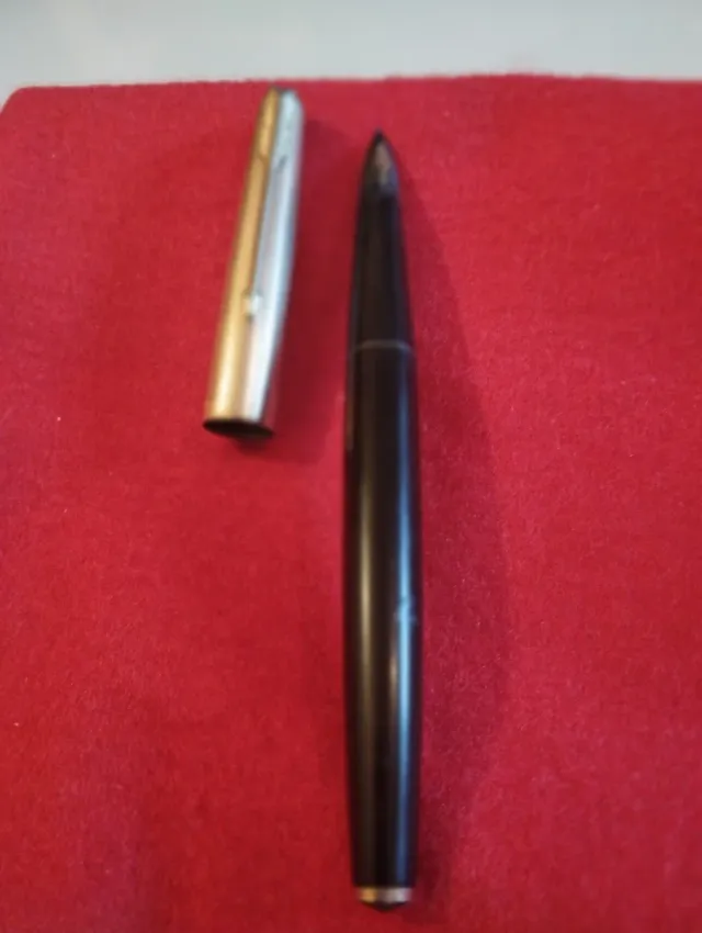 Penna stilografica Parker Arrow in oro