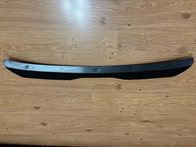 Alerón Universal Negro