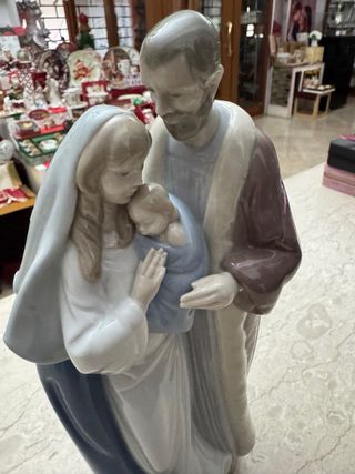 Sacra Famiglia Lladro' statua