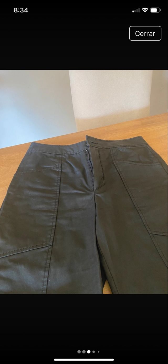 Pantalón Zara