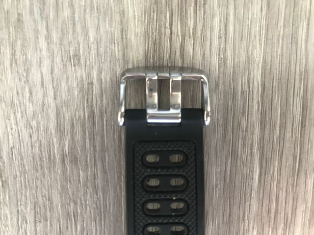 Cinturino in gomma nera