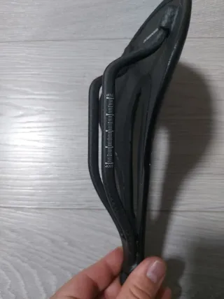 Sillín de carbono ELITE ONE