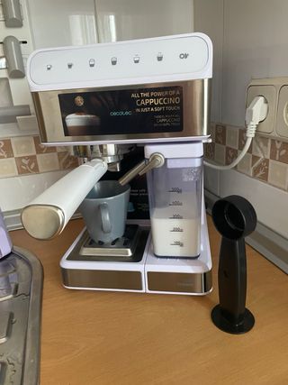 Cafetera Cecotec Power Instant-CCIN Blanca
