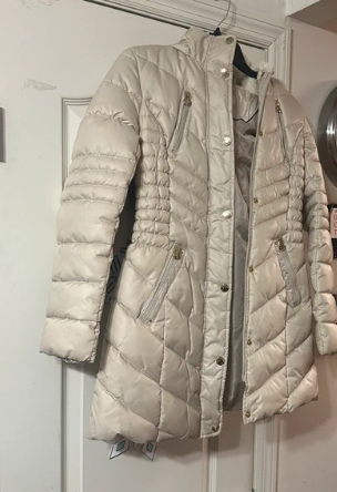 Abrigo acolchado Laundry by Shelli Segal beige