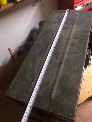 Cassa in ferro per attrezzi