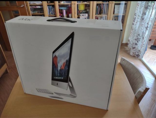 iMac Apple Plata muy bien cuidado