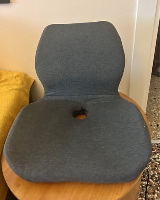 Seduta ergonomica in tessuto grigio