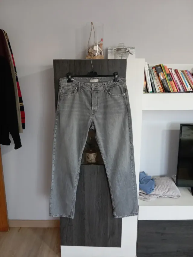 Vaqueros grises hombre talla 44