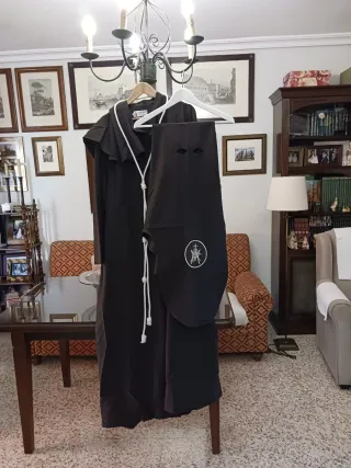 Túnica Hermandad del Buen Fin